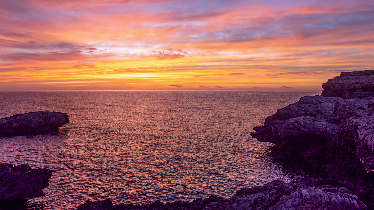 Die Balearen - Mallorca - Sonnenaufgang an der Ostk&uuml;ste bei Portocolom